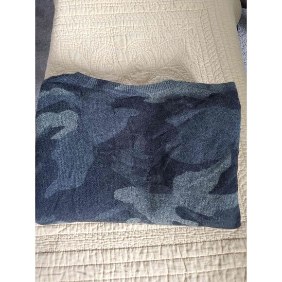 AMICALE​ Crewneck 100% Cashmere Sweater Medium - Picture 8 of 8